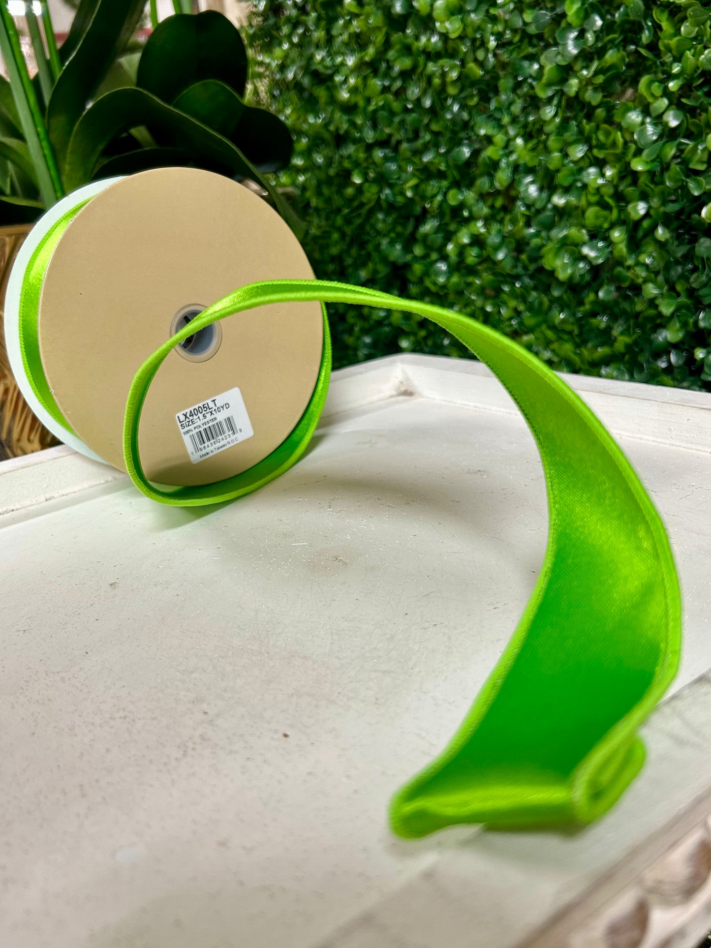 1.5 Inch By 10 Yard Fresh Green Satin Fused Ribbon