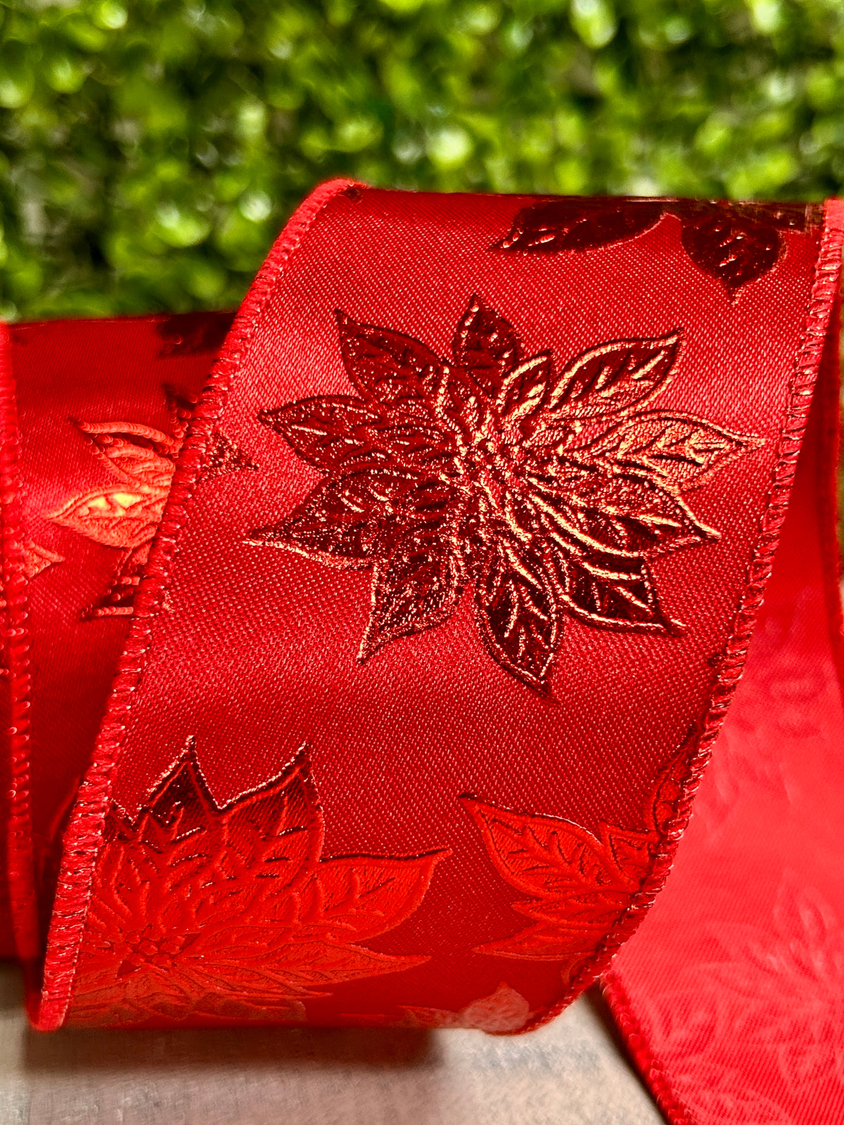 2.5 Inch By 10 Yard Red Metallic Poinsettia Ribbon