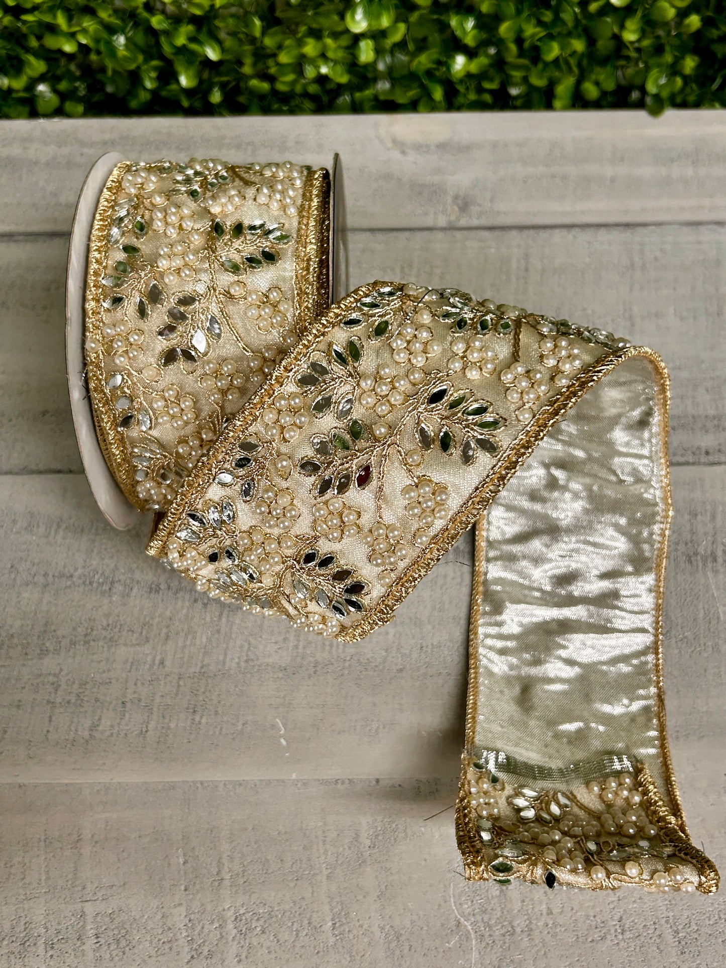 John Mark Enterprises 2.5 Inch By 5 Yard Gold And Platinum Jeweled Pearl Mirror Ribbon