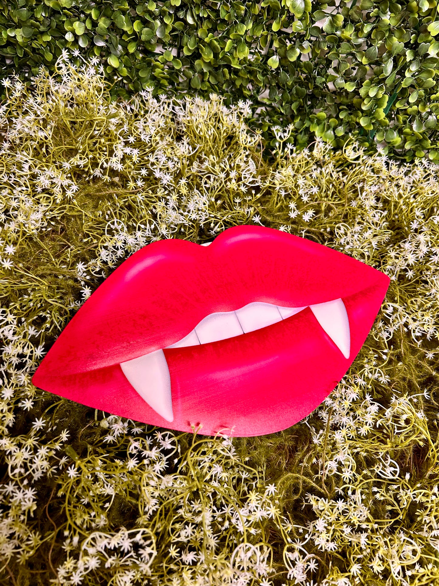 12 Inch Vampire Lips Metal Embossed Sign