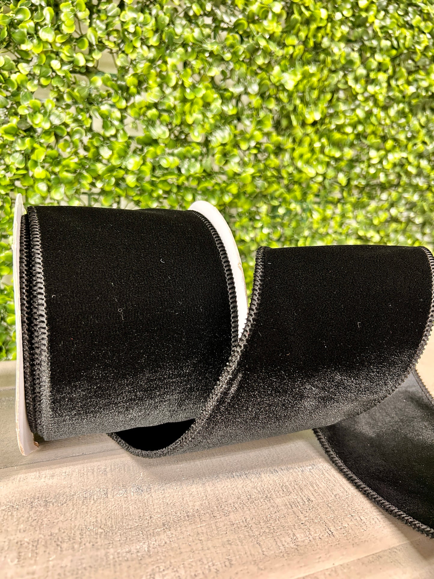 4 Inch By 10 Yard Black Deluxe Velvet With Satin Backing Ribbon