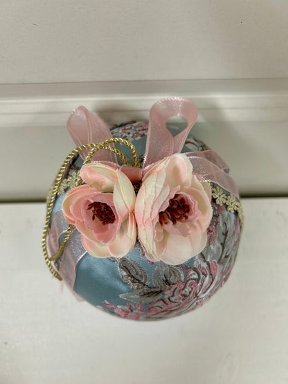 8.25 Inch Paisley And Velvet Easter Egg Two Styles