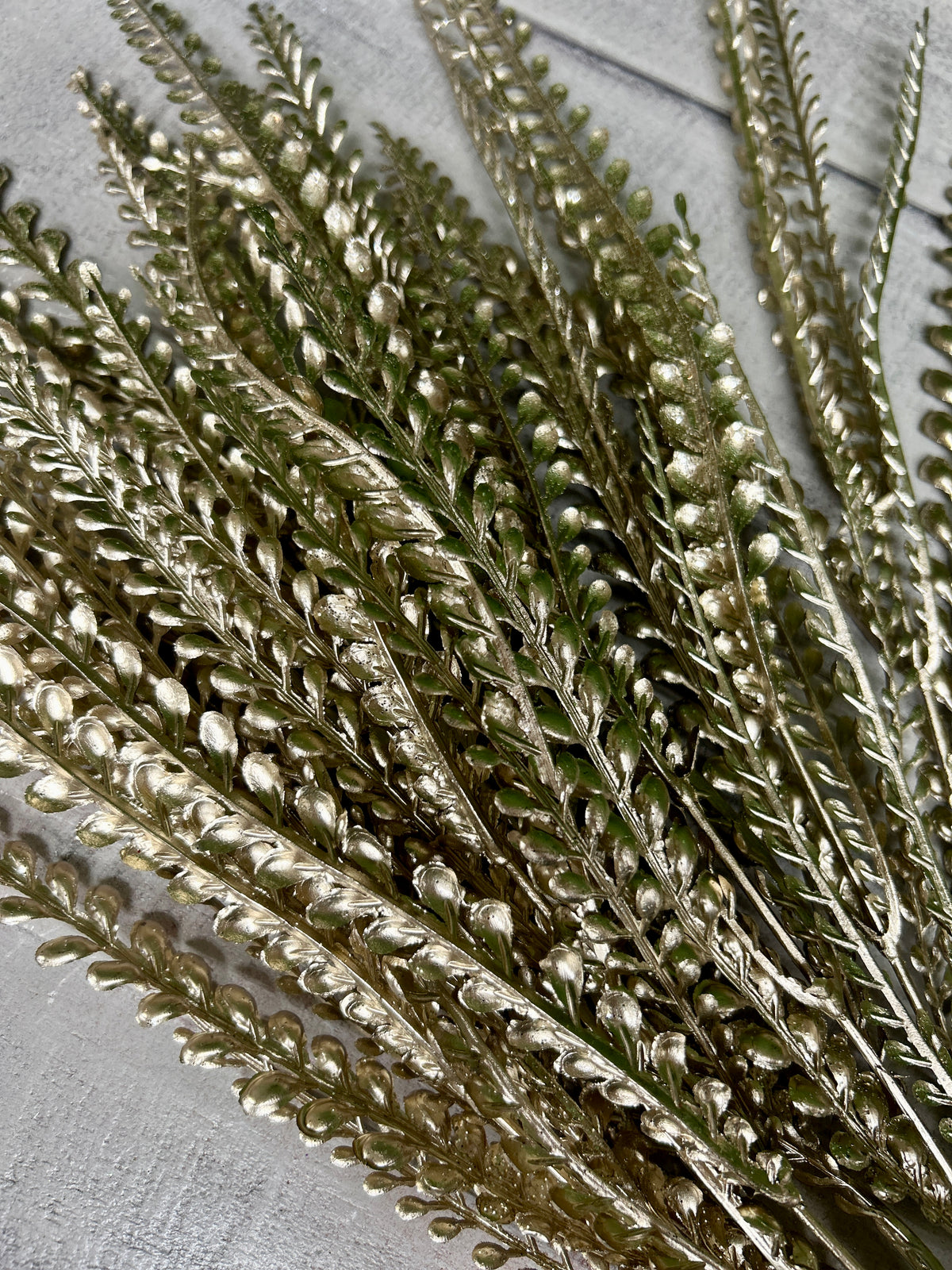 21 Inch Champagne And Silver Fern Bush