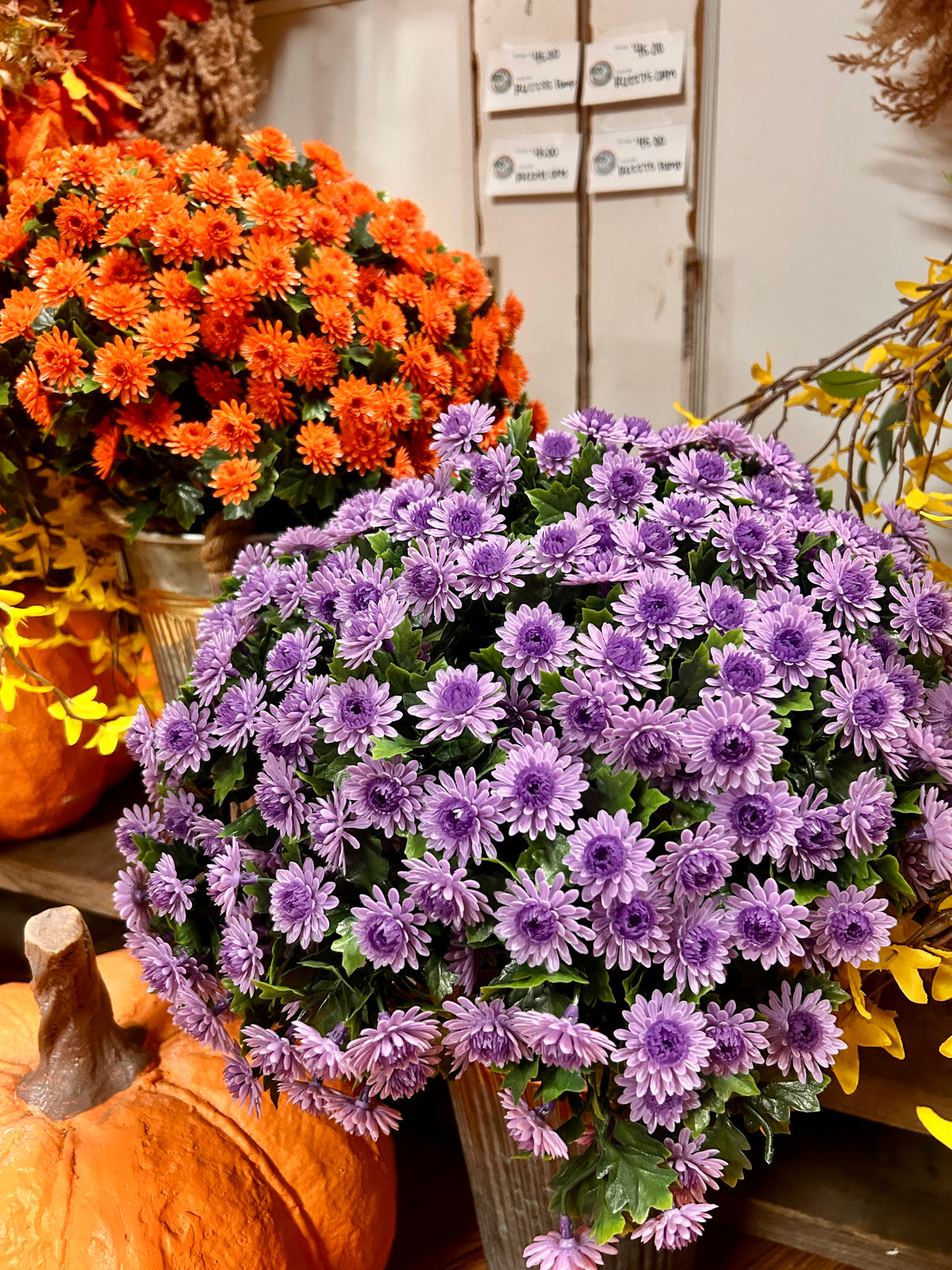 16 Inch Lavender Mum Bush Stake