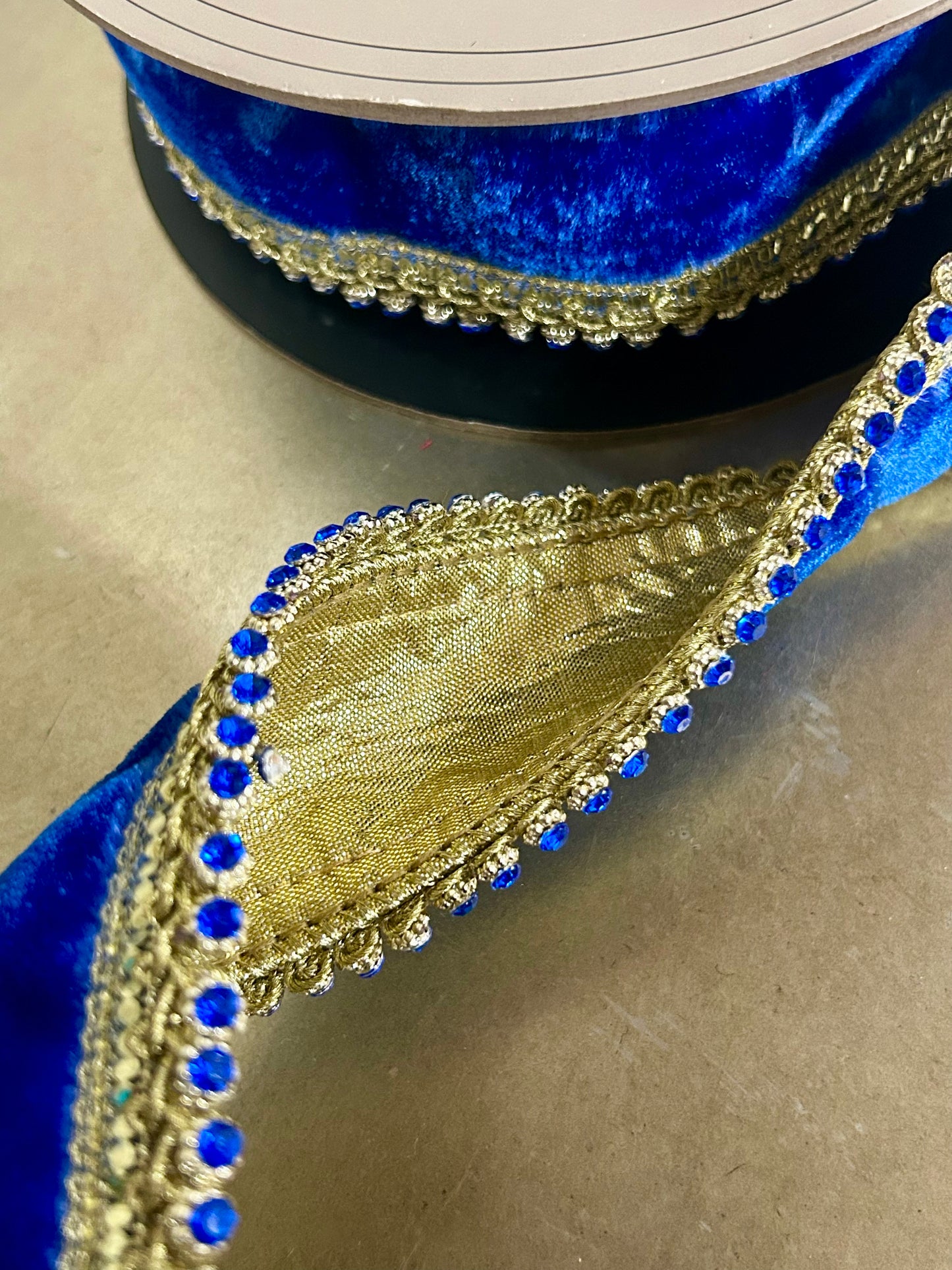 2.5 Inch By 5 Yards Royal Blue Velvet Petite Jewel Edge Ribbon