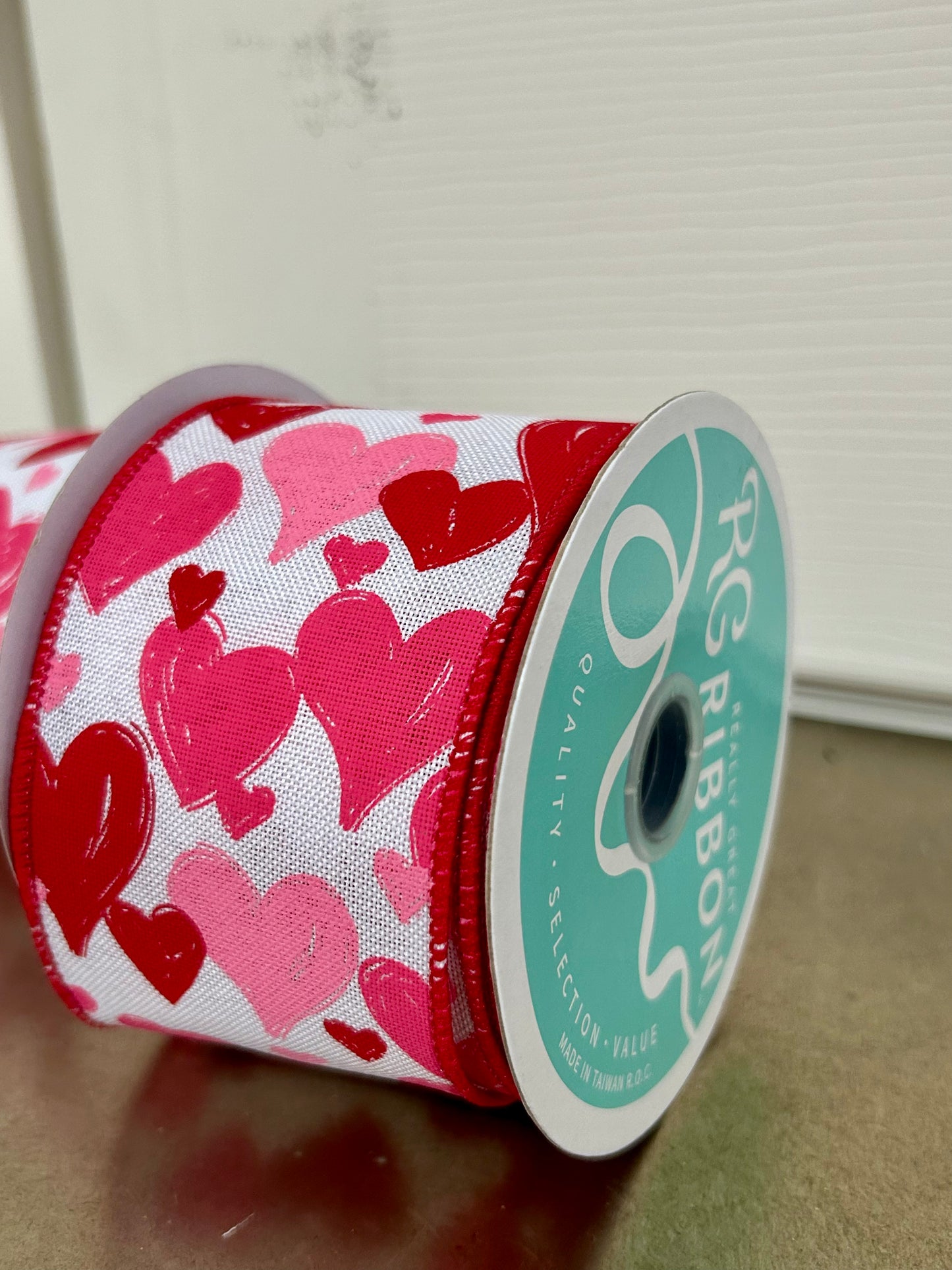 2.5 Inch By 10 Yard Hand Drawn Hearts Ribbon