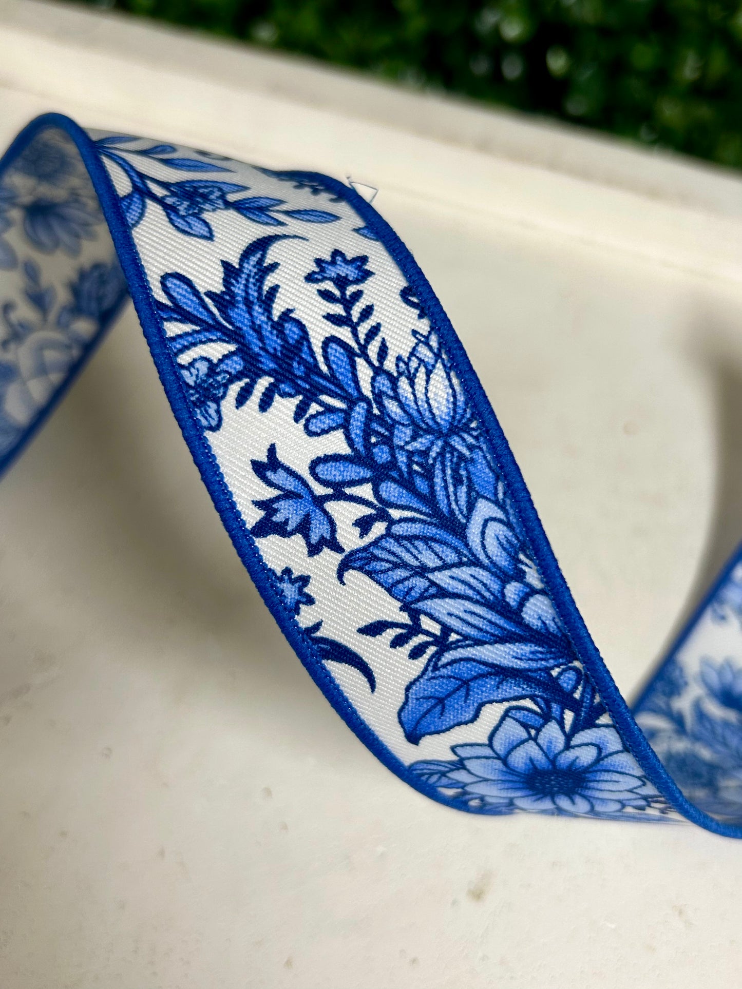 1.5 Inch By 10 Yard Blue And White Chinoiserie Florals Ribbon