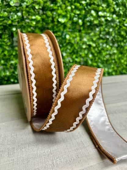 1.5 Inch By 10 Yard Gingerbread Brown White Ric Rac With White Backing Ribbon
