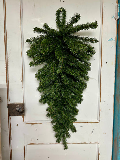 32 Inch Canadian Pine Teardrop