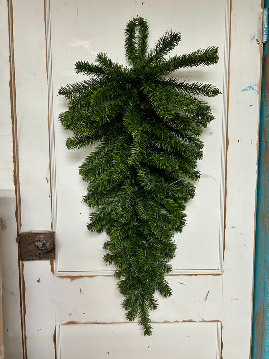 32 Inch Canadian Pine Teardrop