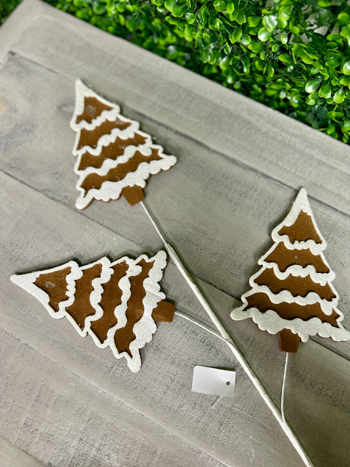 30 Inch Tan/White Glitter Felt Pine Tree Spray