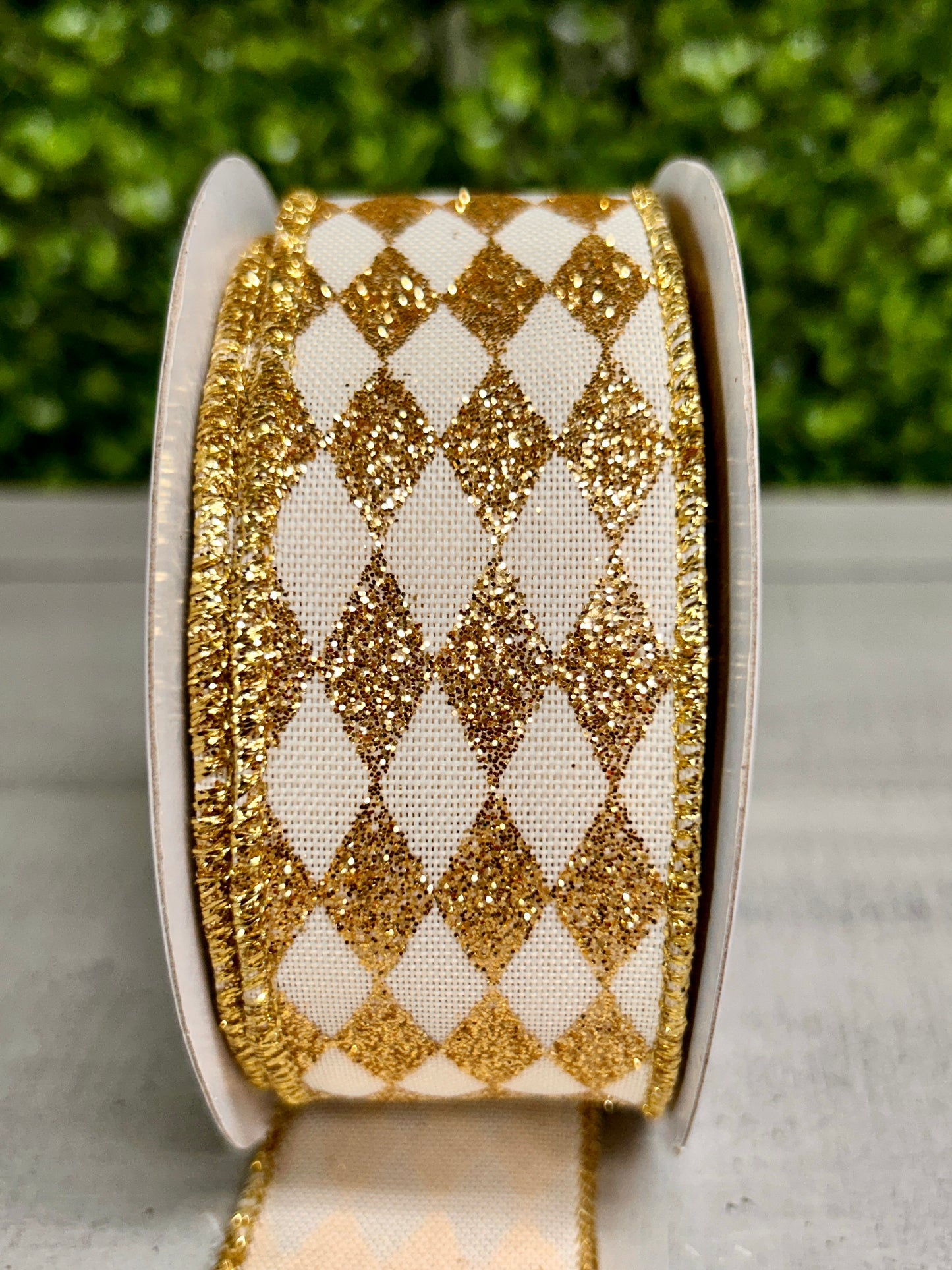 1.5 Inch By 10 Yard Cream And Gold Glitter Harlequin Ribbon