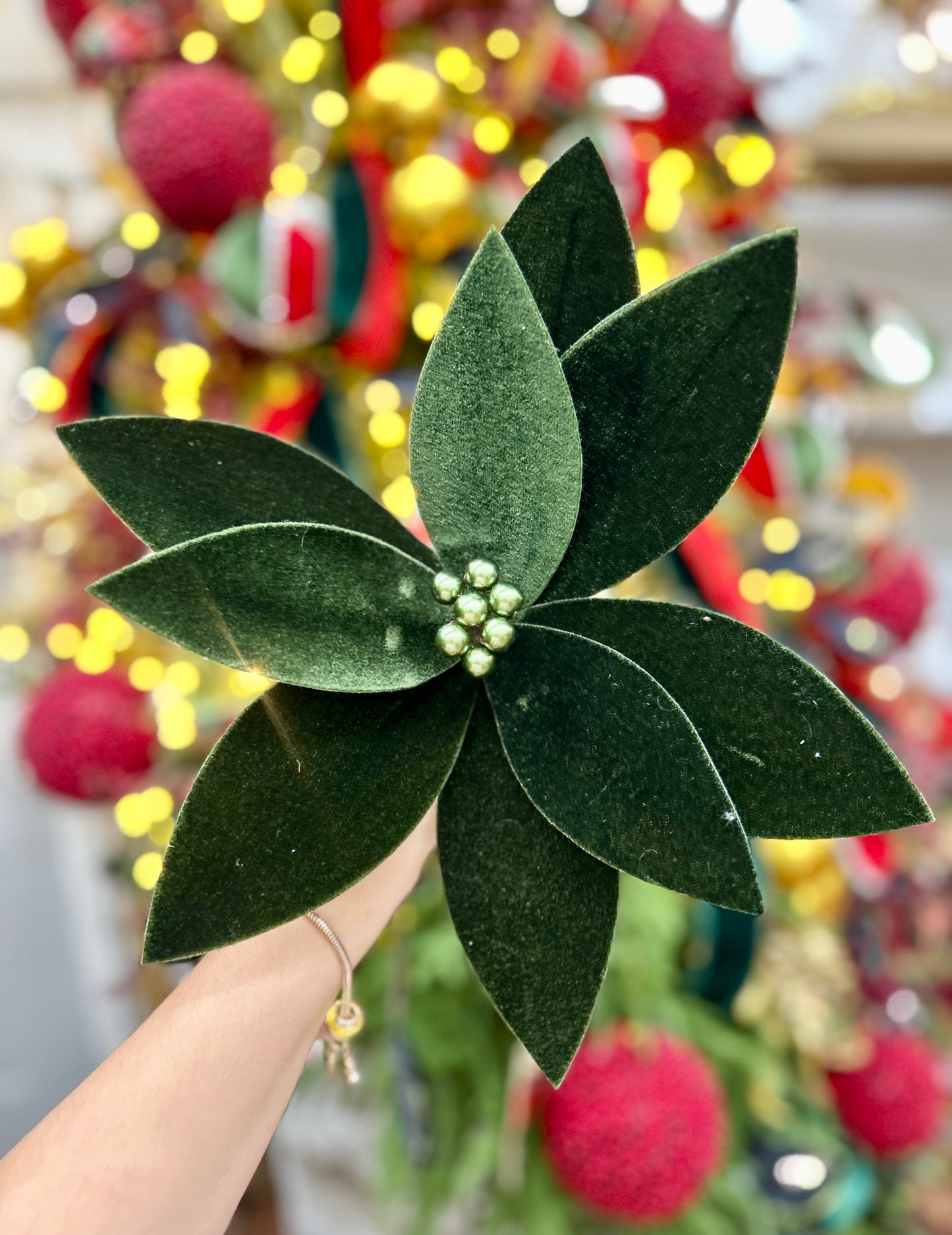 24 Inch Hunter Green Deluxe Velvet Emerald Poinsettia Stem