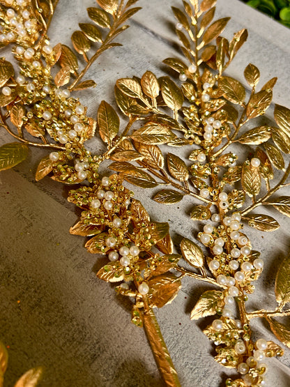 33 Inch Gold Fern And Pearl Metallic Spray