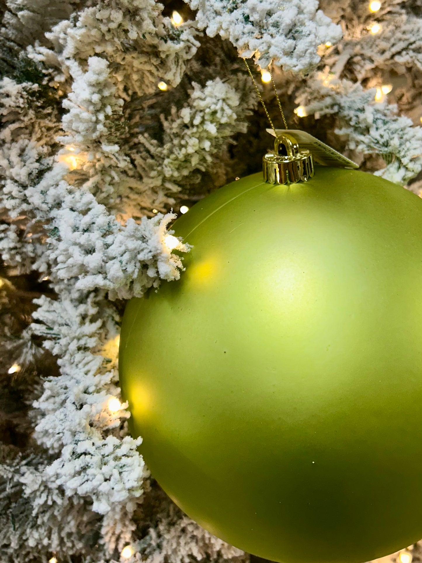 8 Inch Matte Lime Smooth Ornament Ball