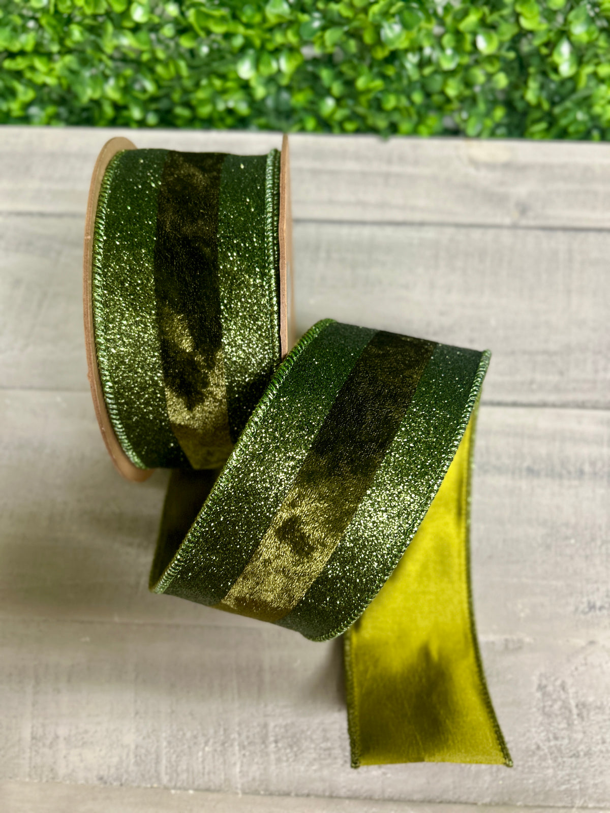 2.5 Inch By 10 Yard Dark Green With Glitter Velvet Stripe Ribbon