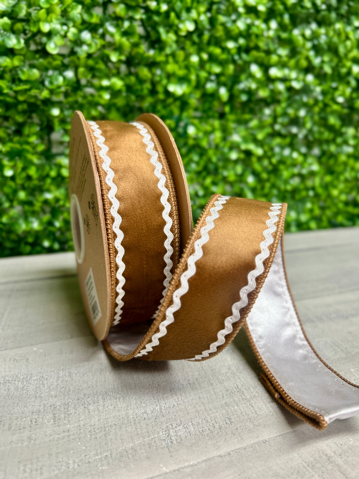1.5 Inch By 10 Yard Gingerbread Brown White Ric Rac With White Backing Ribbon