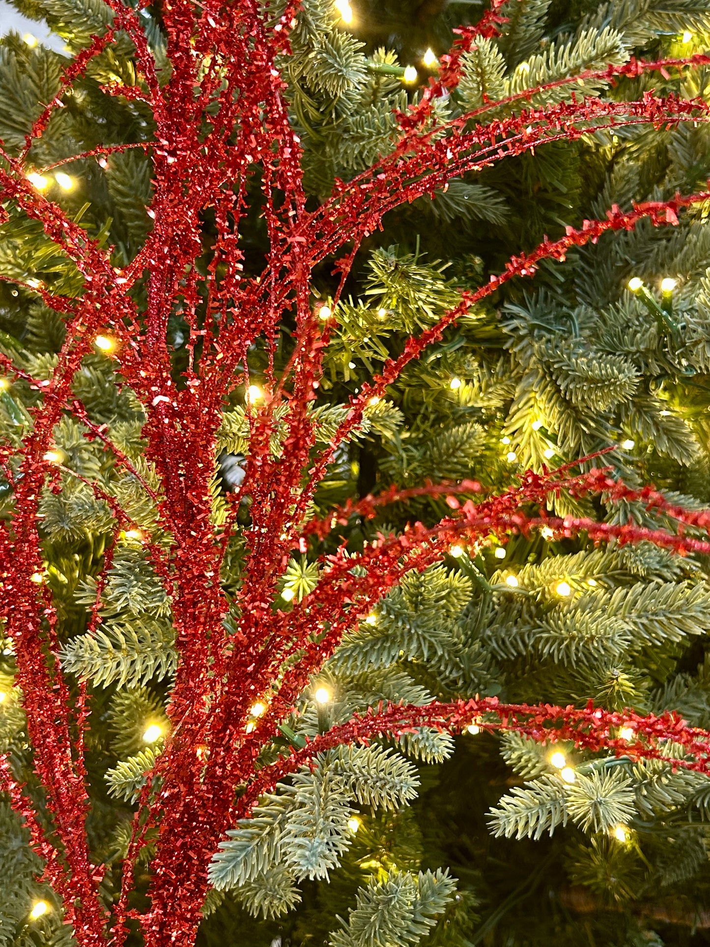 32 Inch Red Pine Glitter Spray