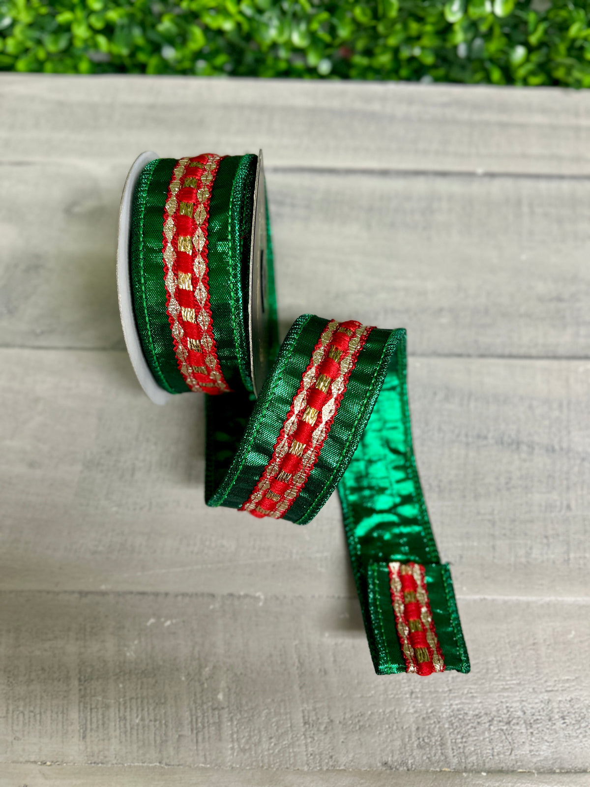 John Mark 1.5 Inch By 5 Yard Red And Green Trim Metallic Dupioni Ribbon