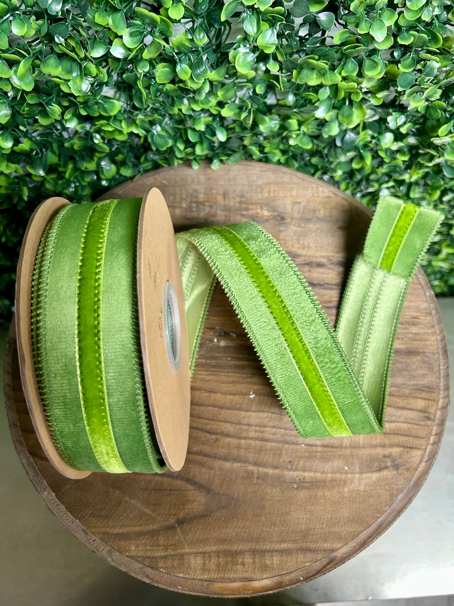 1.5 Inch By 10 Yard Green On Green Velvet Ribbon