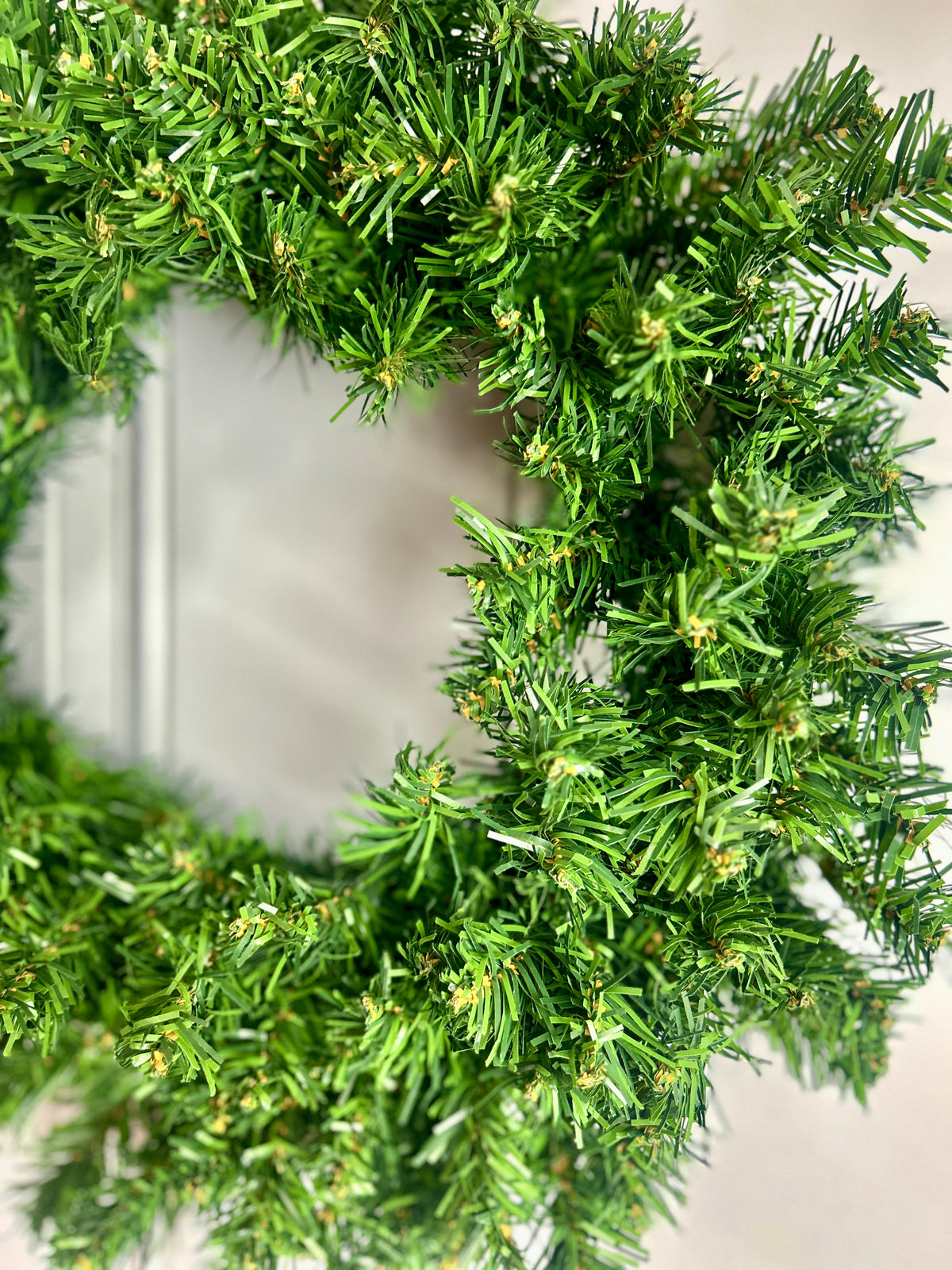 20 Inch Two Tone Green Pine Wreath