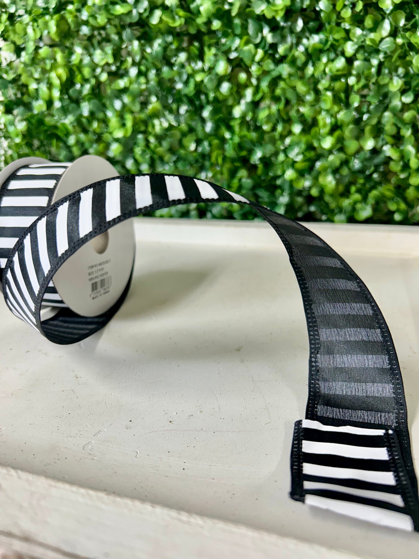 1.5 Inch By 10 Yard Black And White Stripe Ribbon