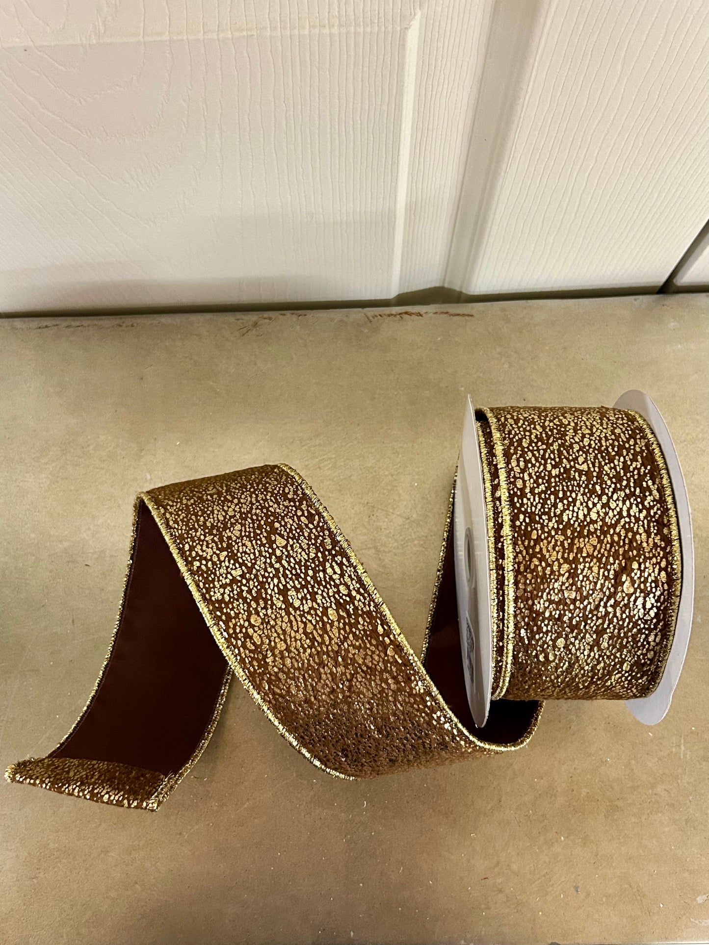 2.5 Inch By 10 Yard Brown Short Fur Gold Metallic Ribbon