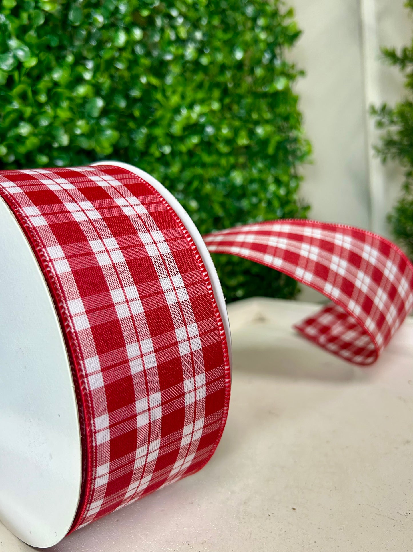 2.5 Inch By 50 Yard Red And White Woven Check Ribbon