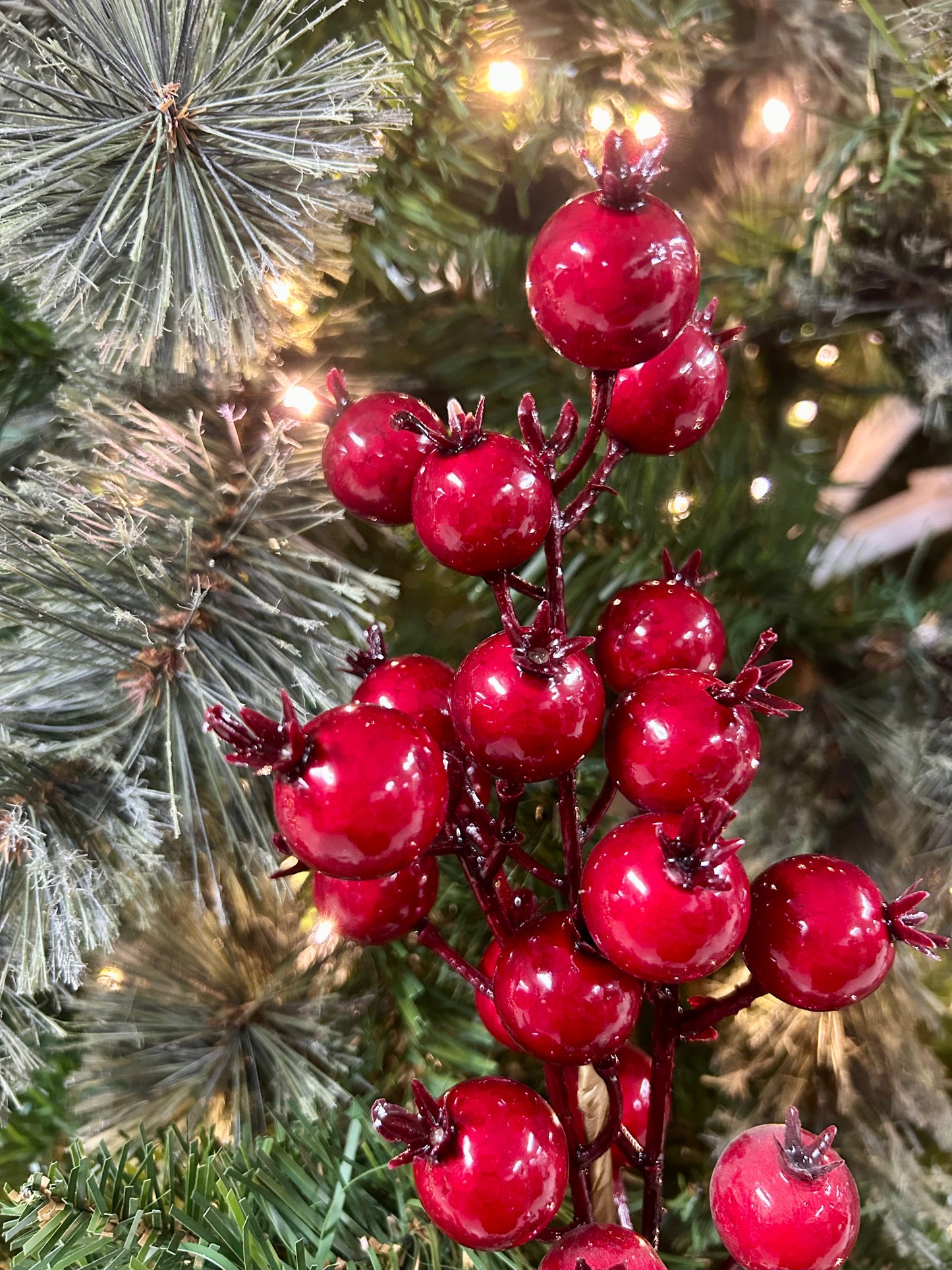 15 Inch Red Berry Pick
