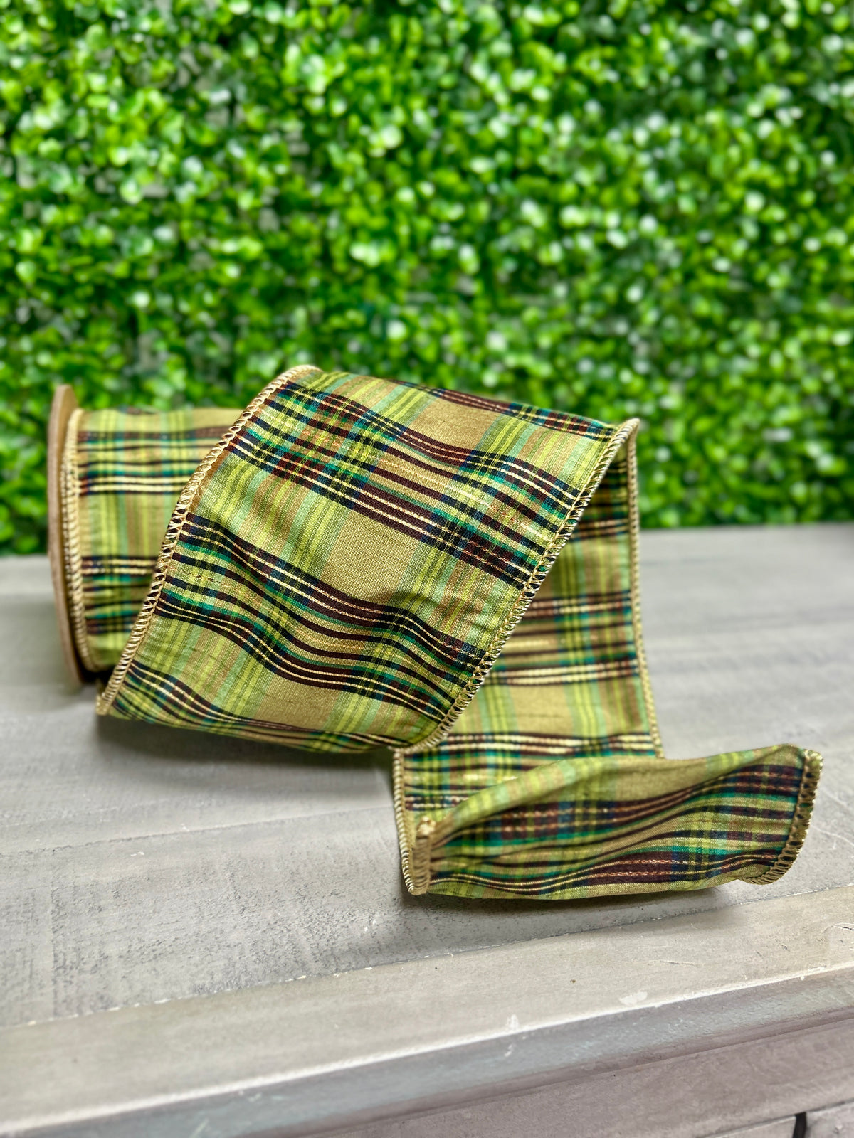 4 Inch By 10 Yard Green Metallic Plaid Ribbon