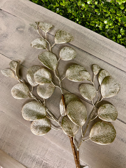 24 Inch Platinum Eucalyptus Leaf Spray With Frost
