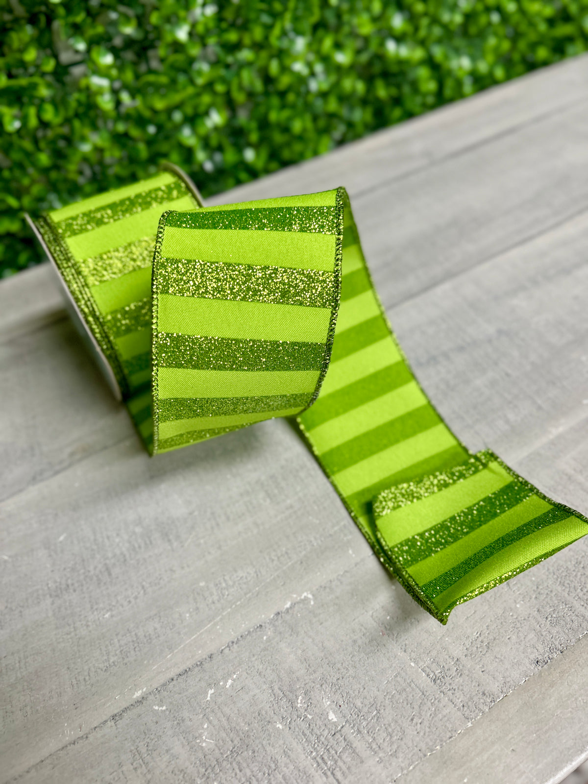 2.5 Inch By 10 Yard Lime Green Glitter Horizontal Stripe Ribbon