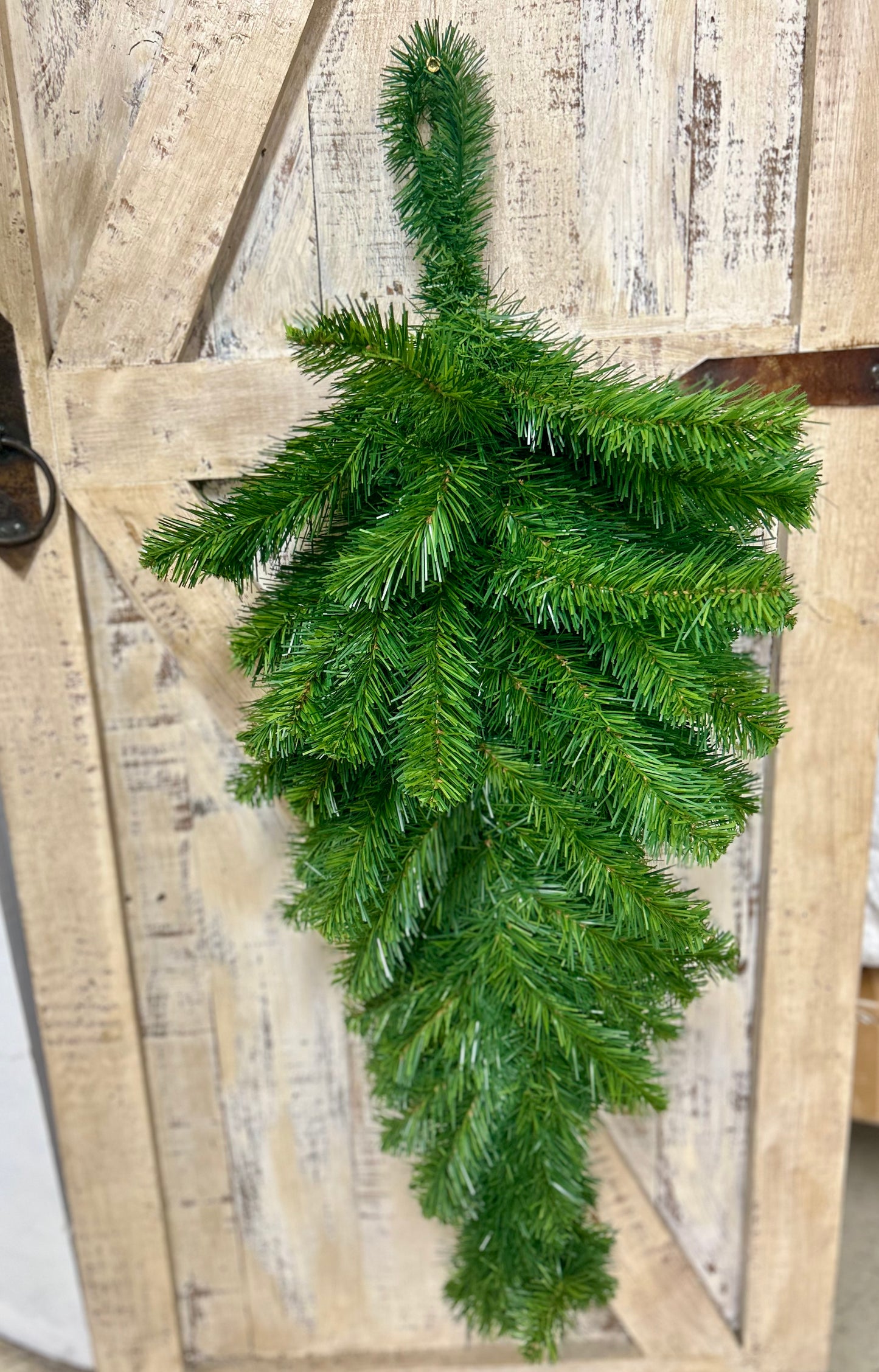 32 Inch Colorado Spruce Teardrop