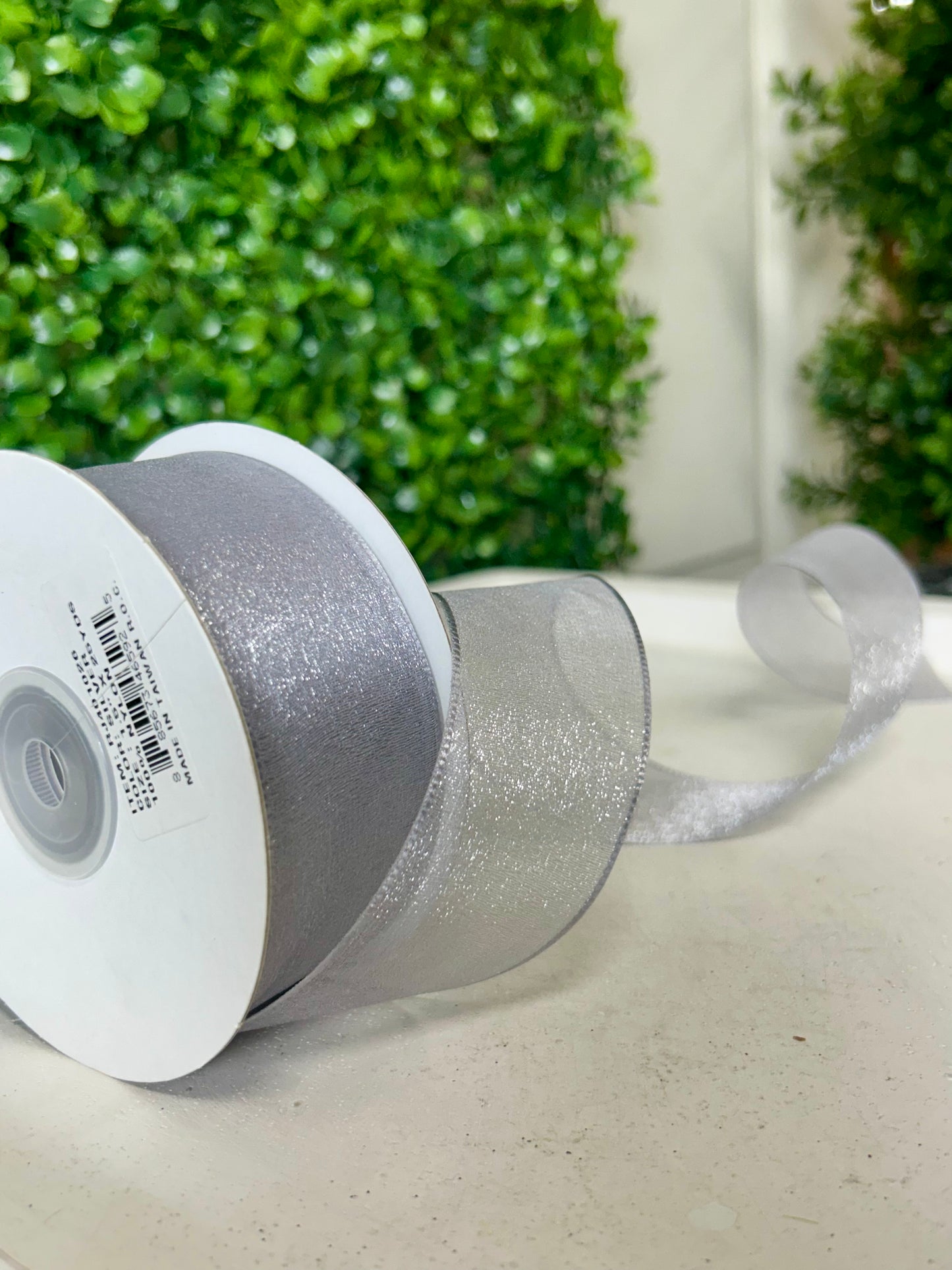 1.5 Inch By 25 Yard Silver Snow Organza Unwired Ribbon