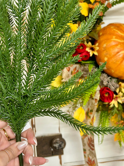 18 Inch Green Soft Norfolk Pine Spray