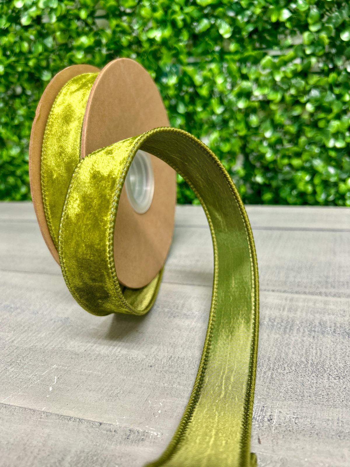 1 Inch By 10 Yard Willow Heritage Velvet Ribbon