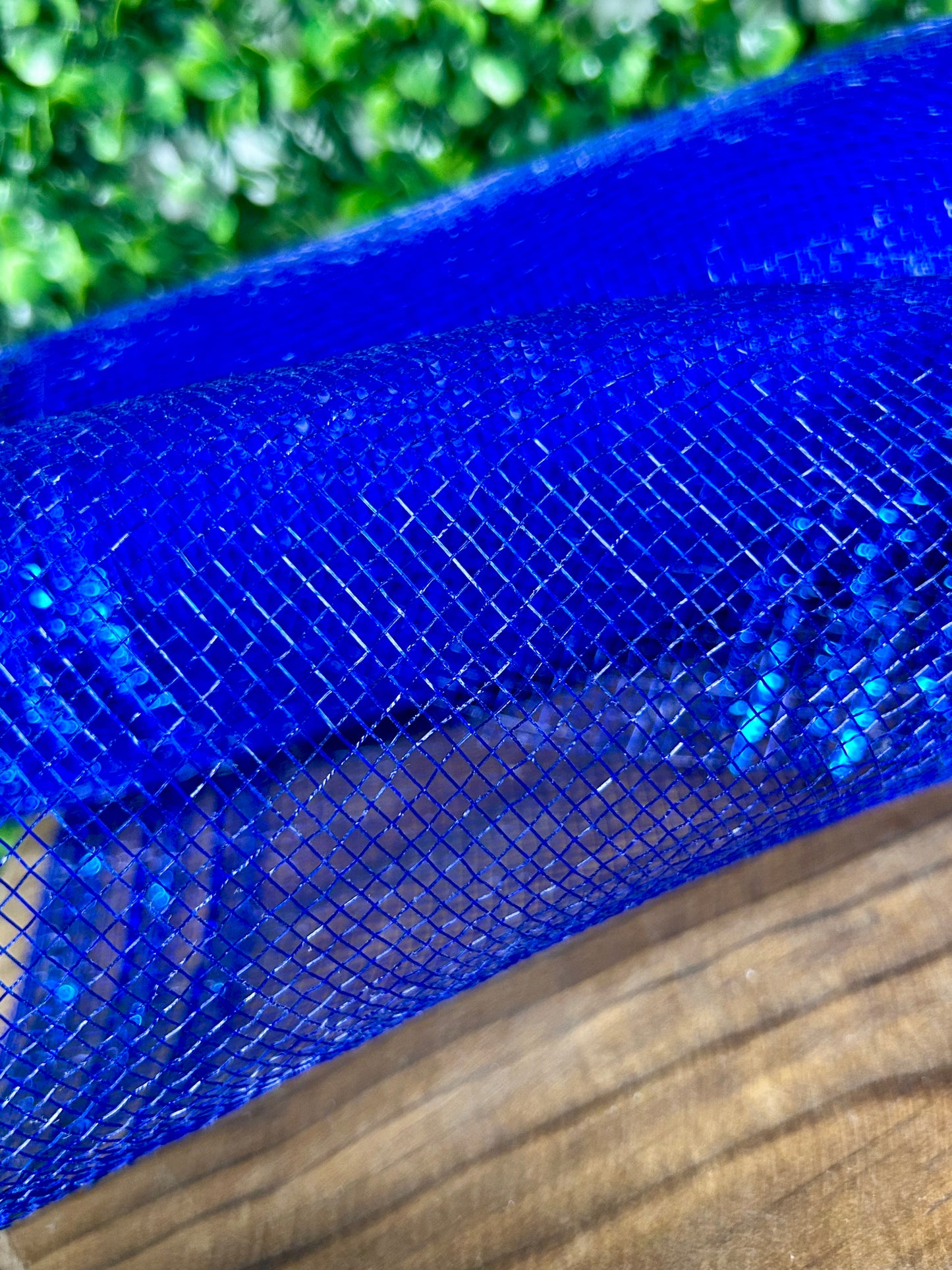 10.25 Inch By 10 Yard Royal Blue Tinsel And Foil Wide Border Mesh