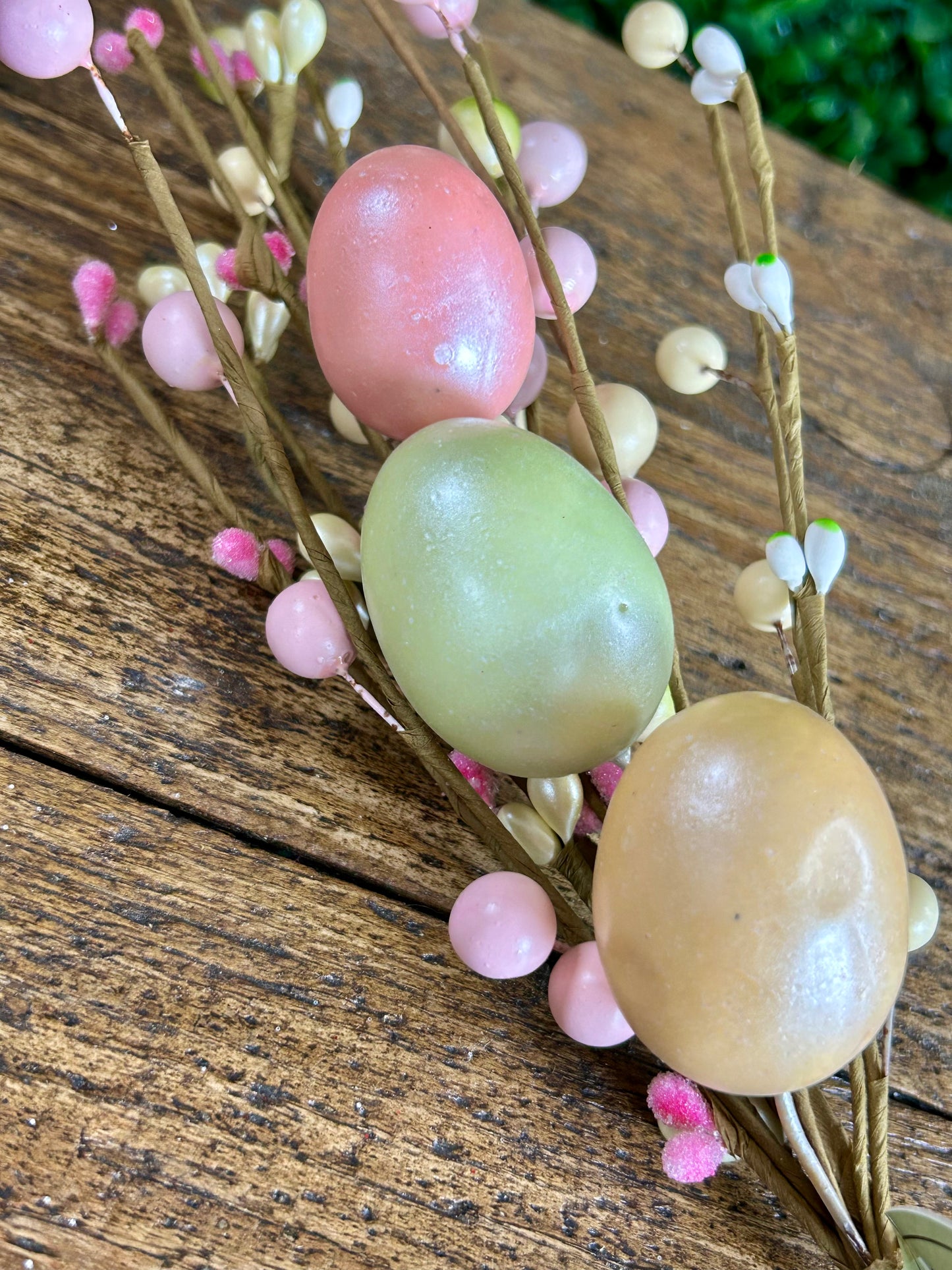 15 Inch Pearlized Easter Egg And Pip Spray