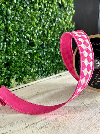 1.5 Inch By 10 Yard Hot Pink And White Antique Diamond Fused Ribbon