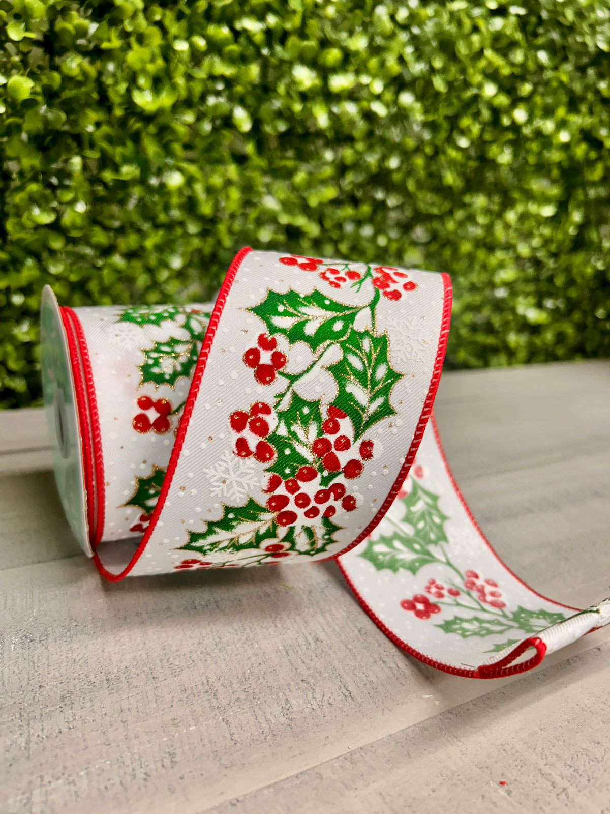 2.5 Inch By 10 Yard Holly Berries In Snow Ribbon