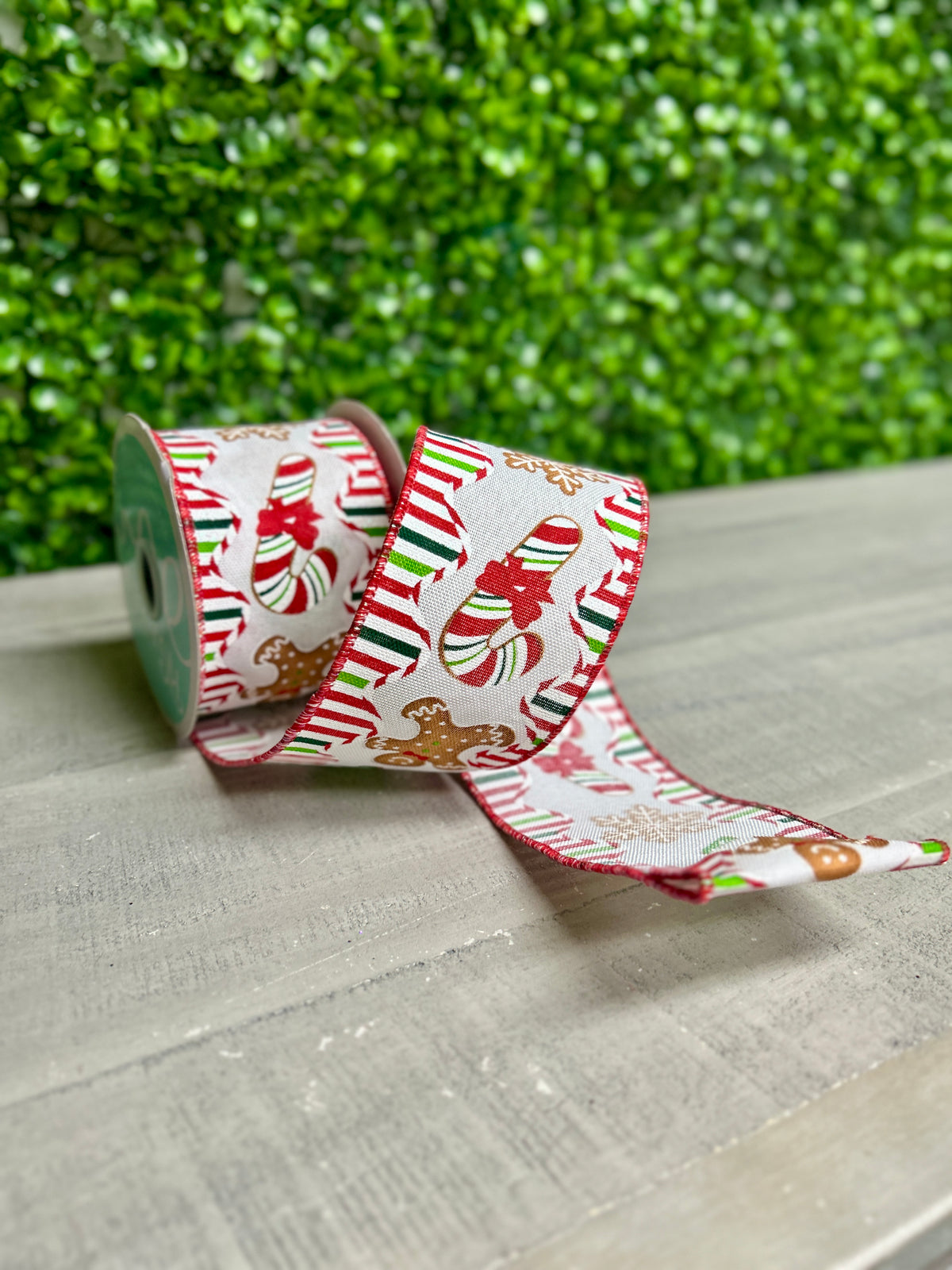 2.5 Inch By 10 Yard Gingerbread Candy Cookies And Trees Ribbon