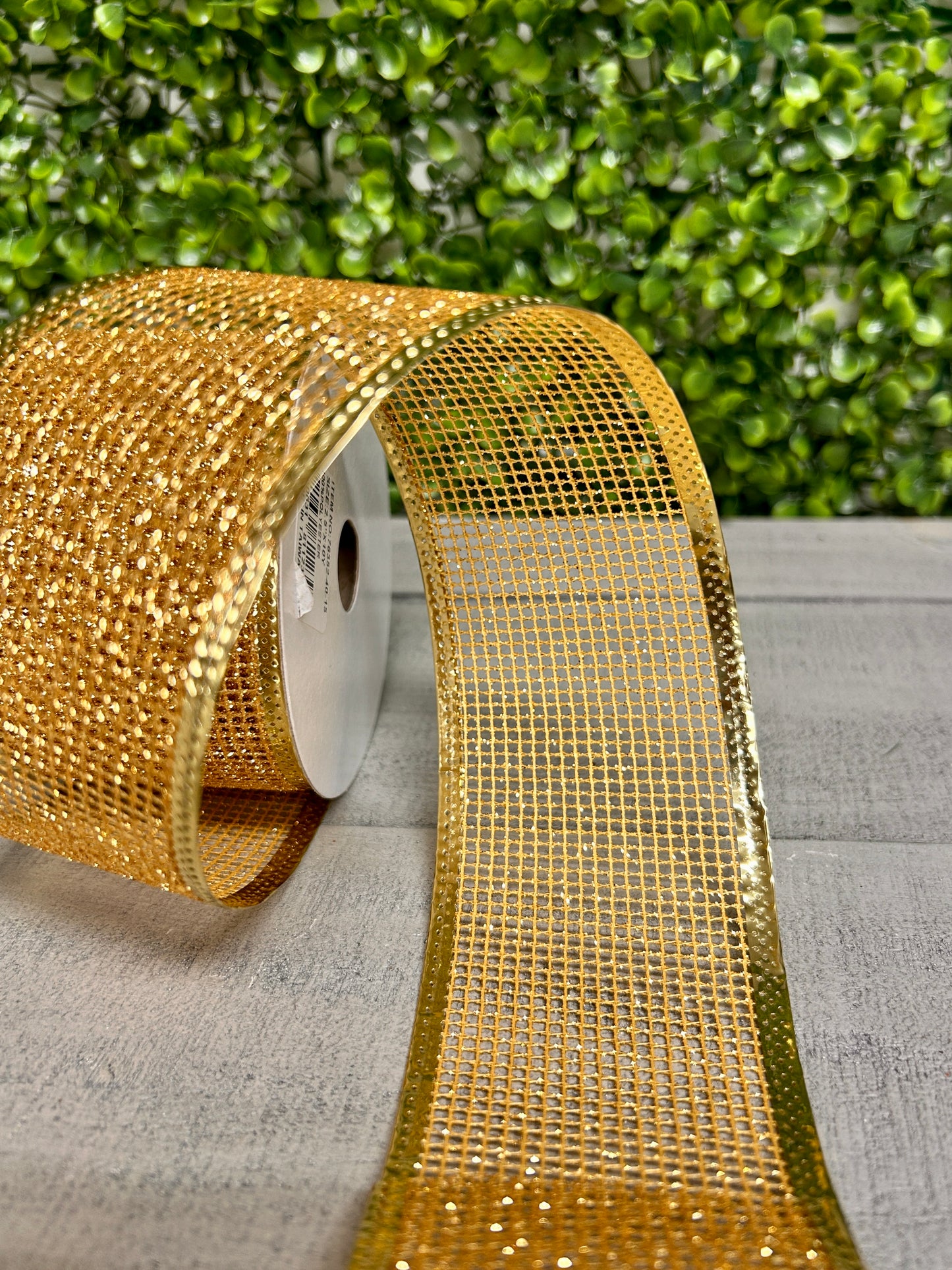 2.5 Inch By 10 Yard Gold Glitter Net With Metallic Edge Ribbon