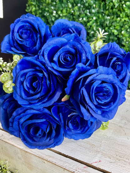 21.5 Inch Royal Blue Rose Bush