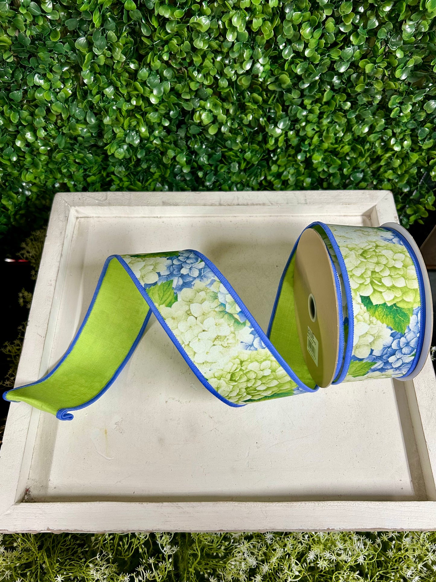 2.5 Inch By 10 Yard Blue And Green Hydrangea Fused Ribbon