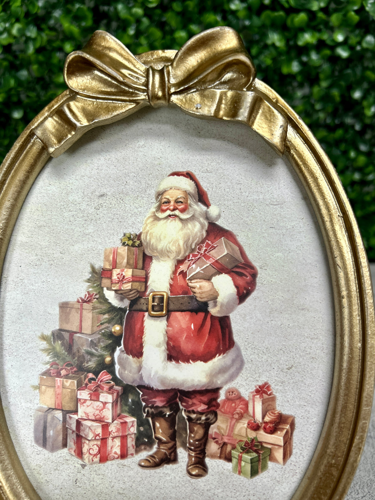 7.88 Inch Resin And Wood Oval Santa Plaque With Bow And Easel Two Styles