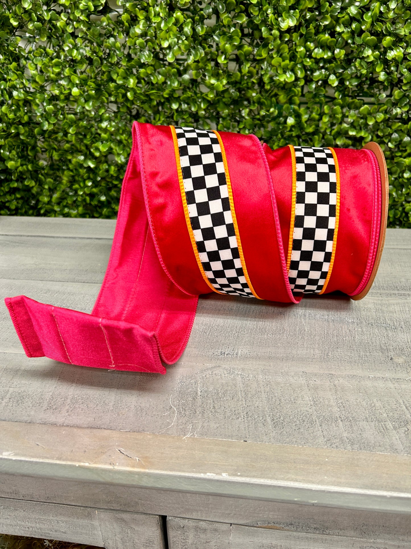 4 Inch By 10 Yard Hot Pink And Orange With Check Middle Ribbon