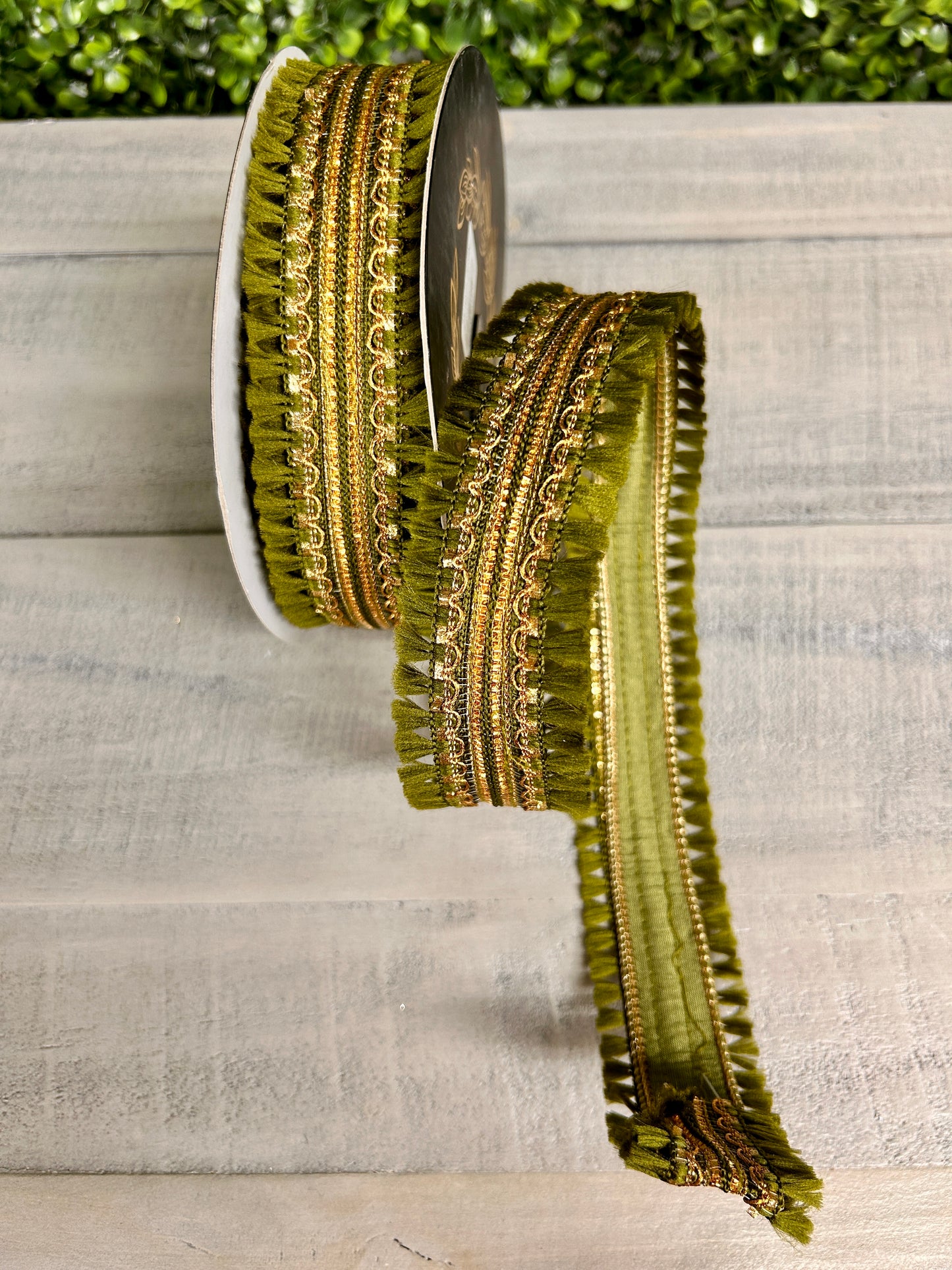John Mark 1.5 Inch By 10 Yard Green Tassel Fringe Dupioni Ribbon