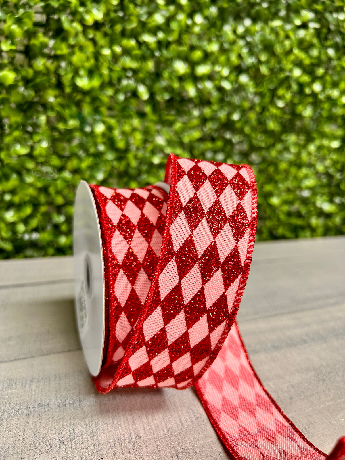 1.5 Inch By 10 Yard Rose Pink And Red Glitter Harlequin Ribbon