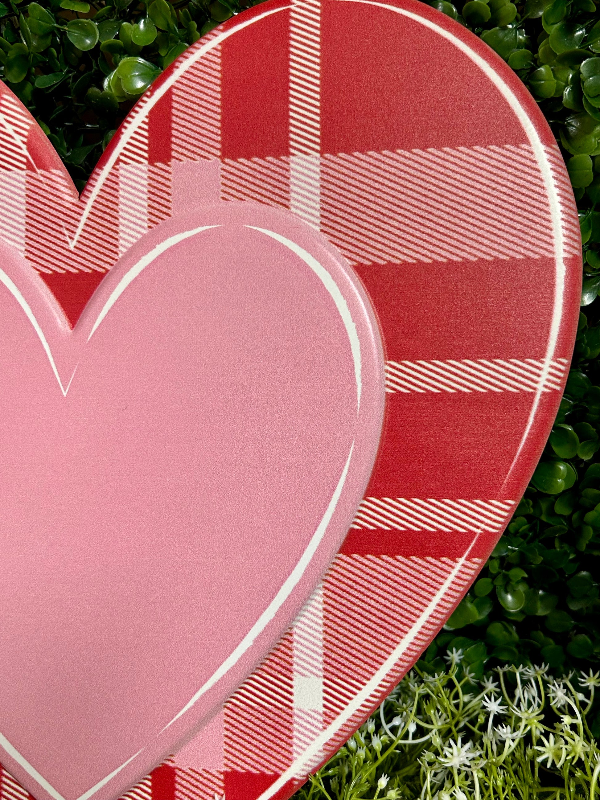 Plaid Signs 12 Inch Embossed Plaid Heart Metal Sign – TMIGifts