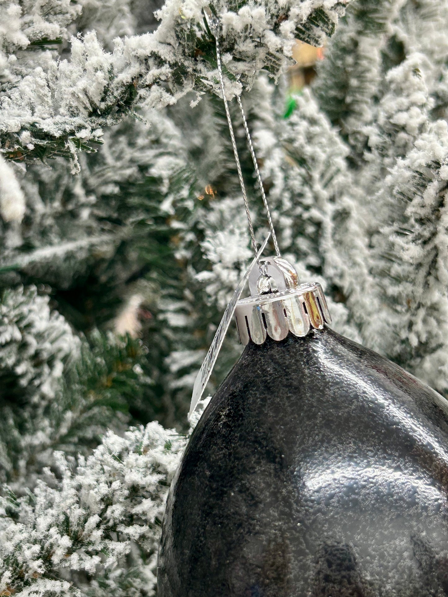 6 Inch Speckle Black Teardrop Ornament